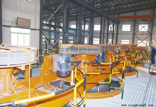 河南滎陽(yáng)礦山機(jī)械廠(chǎng)介紹圓形浮選機(jī)結(jié)構(gòu)特點(diǎn)及工作原理